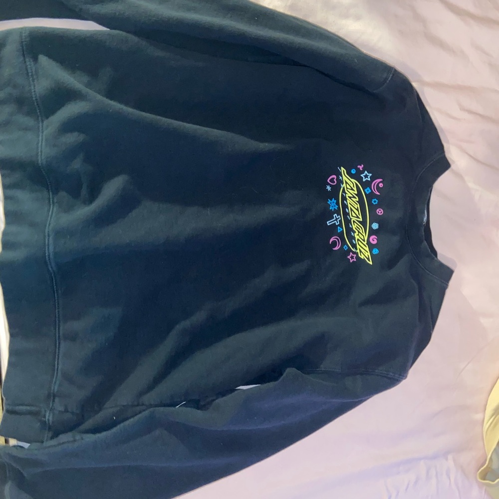 Santa Cruz black crew neck, size Large